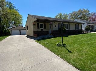 1907 W Oakland Ave, Austin, MN 55912
