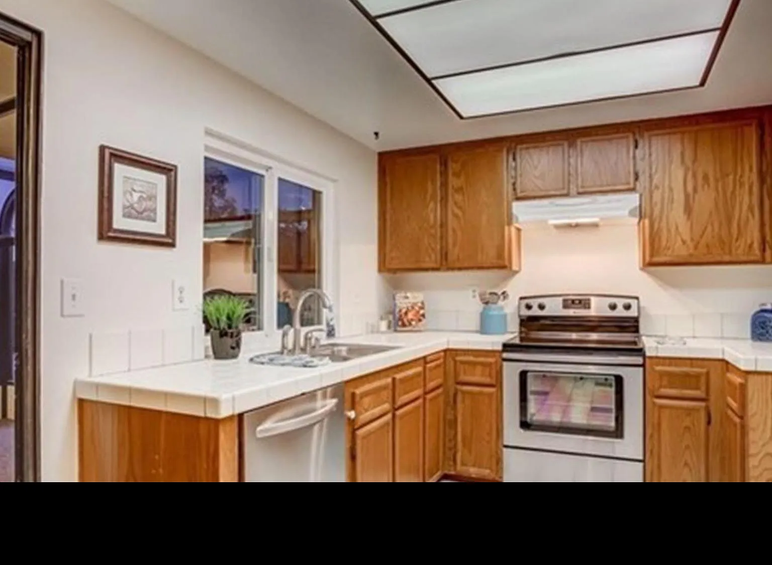 378 Bay Leaf Dr — Photo 4