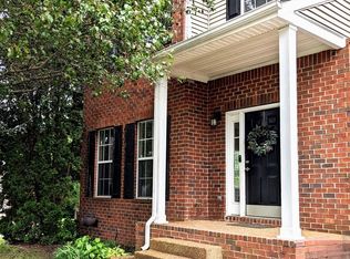 2001 Edinburgh Ct, Old Hickory, TN 37138