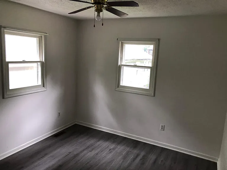 1509 Haynes Ave — Photo 4