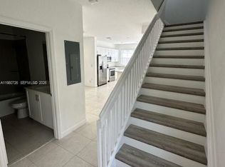 1582 SE 27th Ter, Homestead, FL 33035