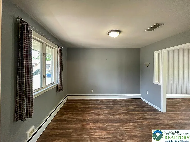 6869 Spring Creek Rd — Photo 8