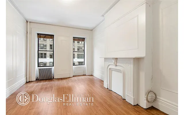 Rented by Douglas Elliman | media 17