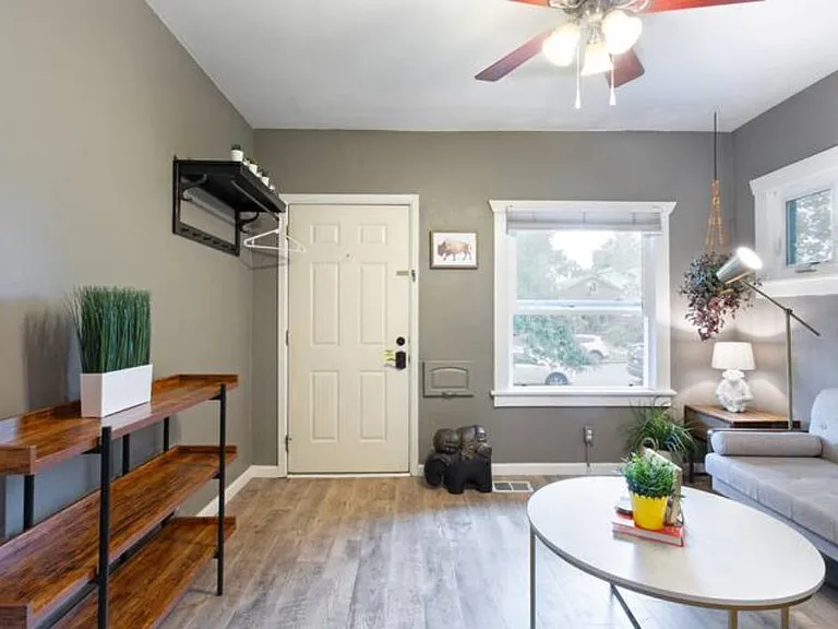 3908 Navajo St — Photo 5
