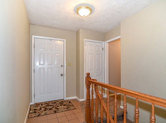 5th image of 2064 Henryanna Ave