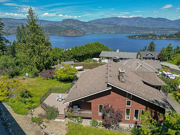 4th image of 2392 Mount Tuam Cres
