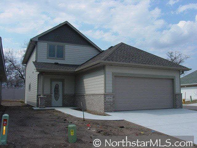 1st image of 11050 Dahlia Street