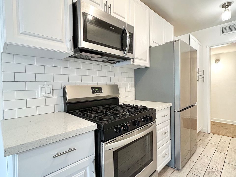 1st image of 2038 S Bentley Ave APT 103