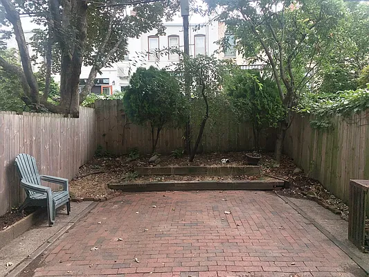 Rented by American Way Real Estate Inc | media 18