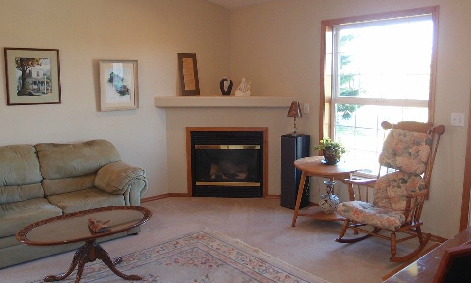 1st image of 212 Vista Del Mar St