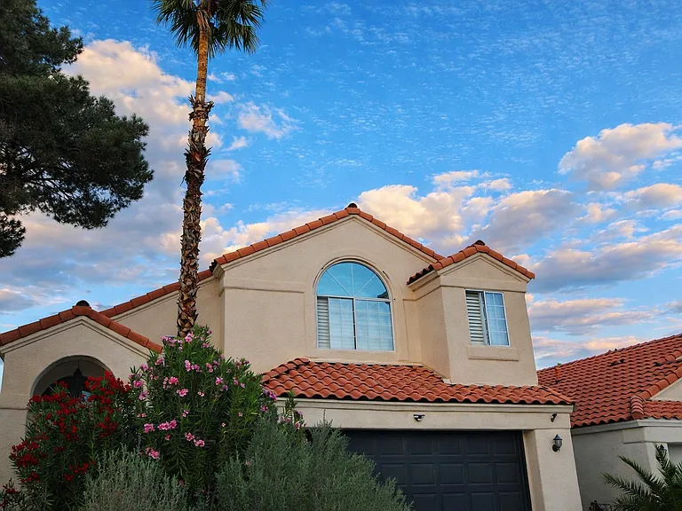 Devita Cir — Photo 9