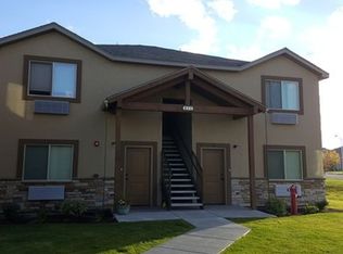 890 Everett Pl APT 3, Rexburg, ID 83440