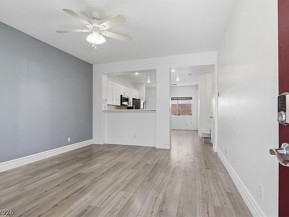3rd image of 6346 Pebblecreek Lodge Way