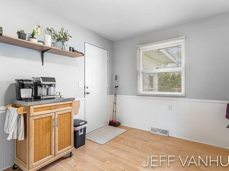 47 W 32nd St #47 — Photo 7