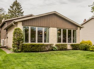 301 E Yorkfield Ave, Elmhurst, IL