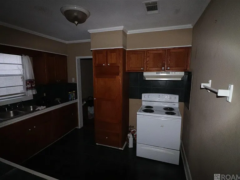 2654 Sheldon Dr — Photo 38