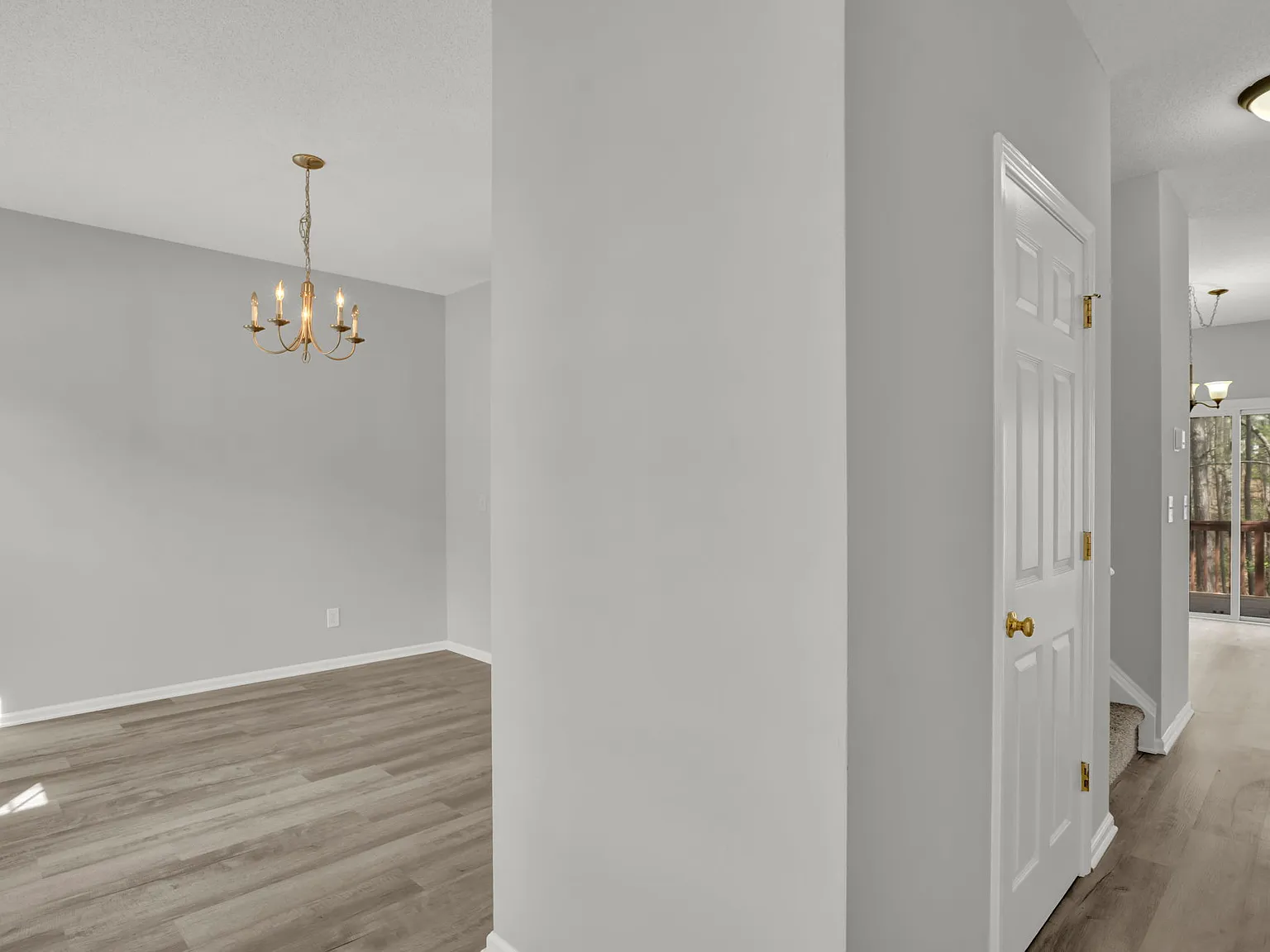 209 Kellerhis Dr — Photo 4