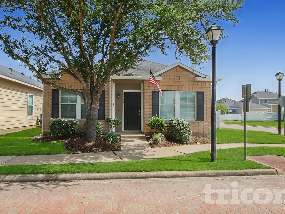 1st image of 20503 Providence Point Dr