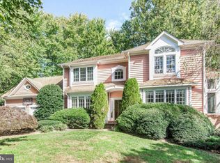 11326 Bright Pond Ln, Reston, VA 20194