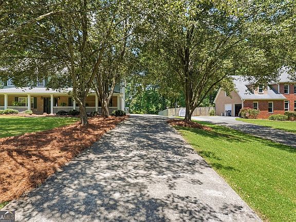 5th image of 2305 Brafton Ct NW