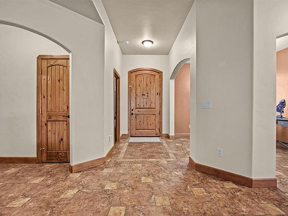 5th image of 66360 Crestview Drive