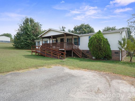 3rd image of 6776 Cobbs Pl