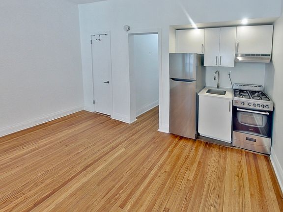 3rd image of 2 E 30th St APT 3B