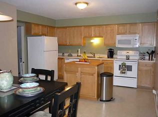 564 Surrey Hill Way, Rochester, NY 14623