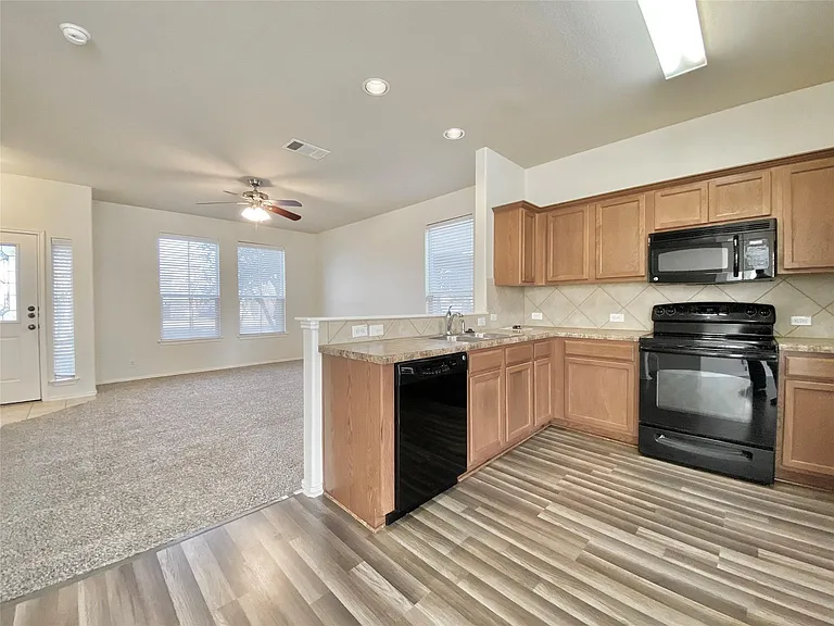 18524 Mammoth Cave Blvd #2 — Photo 9