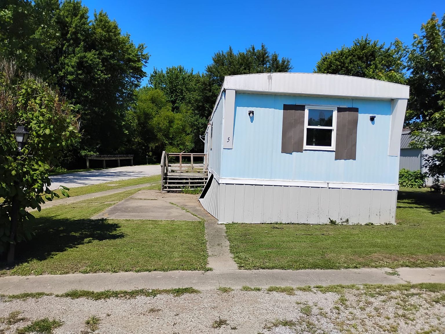 5 Mill Rd, Georgetown, IL 61846 | Zillow