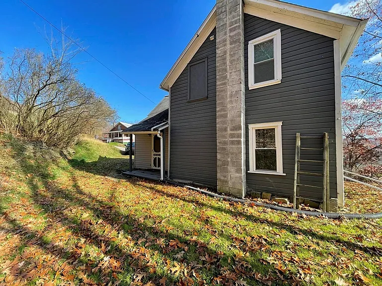 29 Bleakley Ave — Photo 10