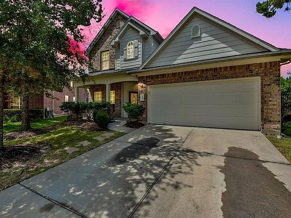 2nd image of 4402 Greenwood Trace Ln