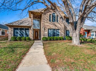 1913 Arbor Creek Dr, Carrollton, TX 75010