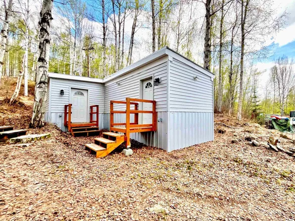 946 Kokomo St, Fairbanks, AK 99712