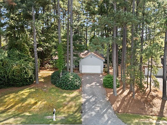 4th image of 162 Northwood Drive
