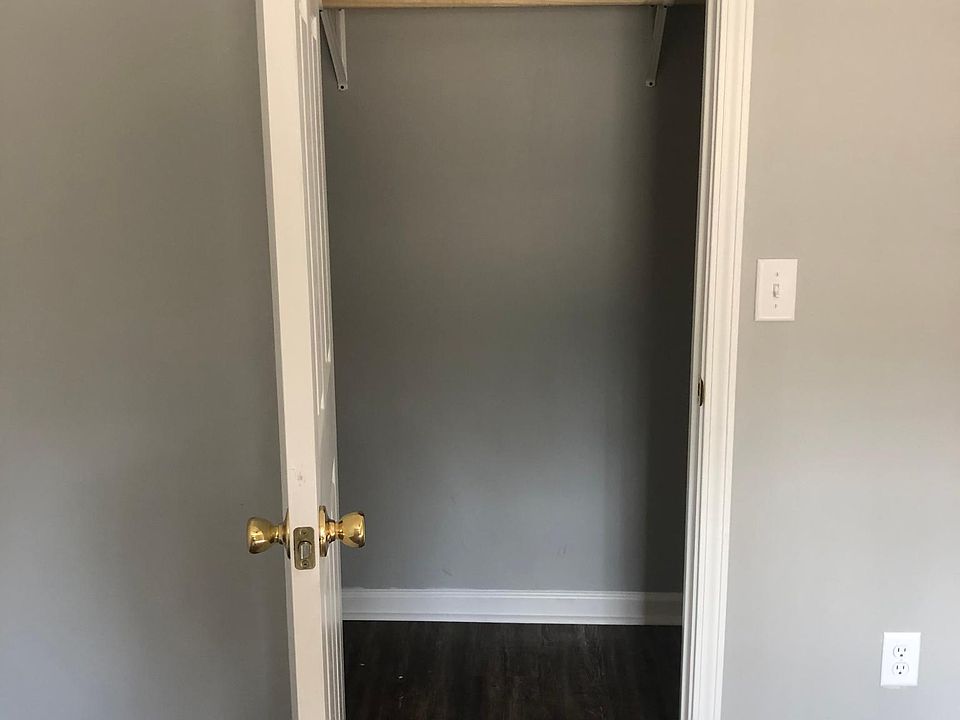 Closet 2