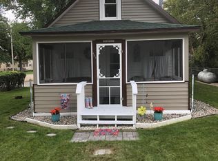 405 Hoff Ave, Vining, MN 56588