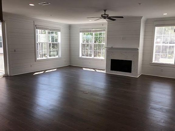 4th image of 111 Gascoigne Ave Unit 203