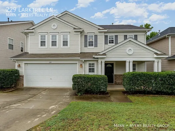 229 Larktree Ln, Fuquay Varina, NC 27526