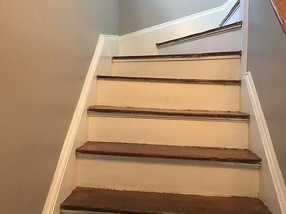 2nd image of 154 Highland Ave #2F