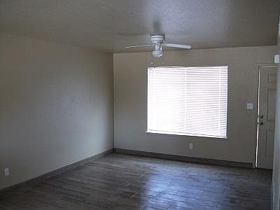 3rd image of 454 Drake Ct #C