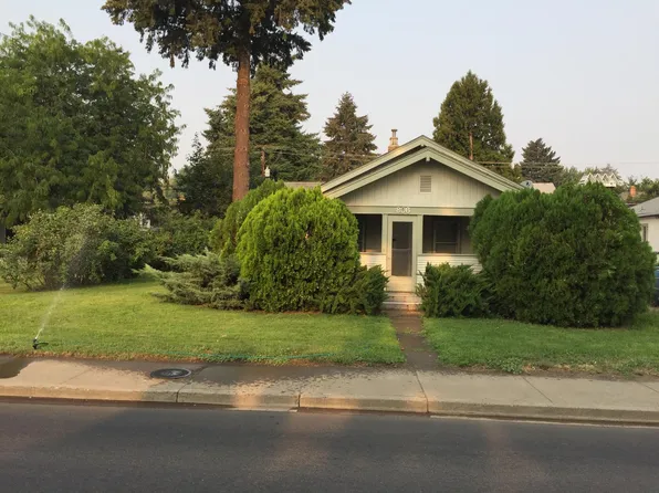 806 S 16th Ave, Yakima, WA 98902