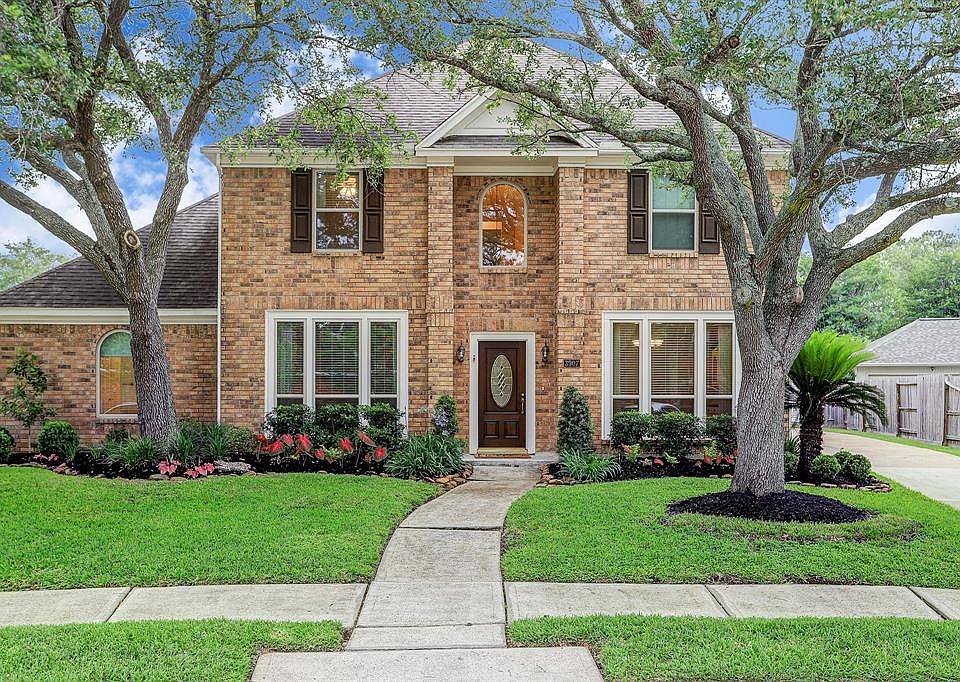 1st image of 3907 Silver Aspen Ct