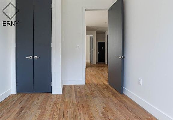 5th image of 1608 Prospect Pl #1A