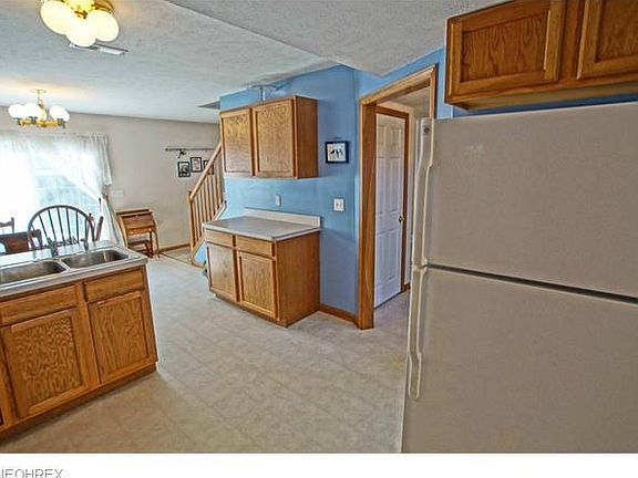 4th image of 4003 Mallard Bay Dr APT 20