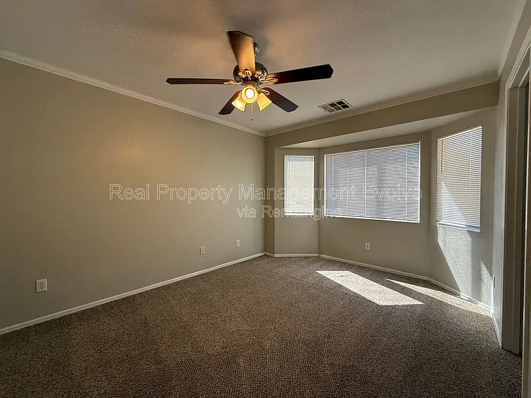 22621 W Yavapai St — Photo 9