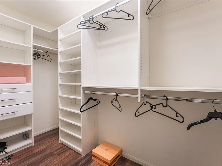 8749 Spanish Ridge Ave — Photo 23