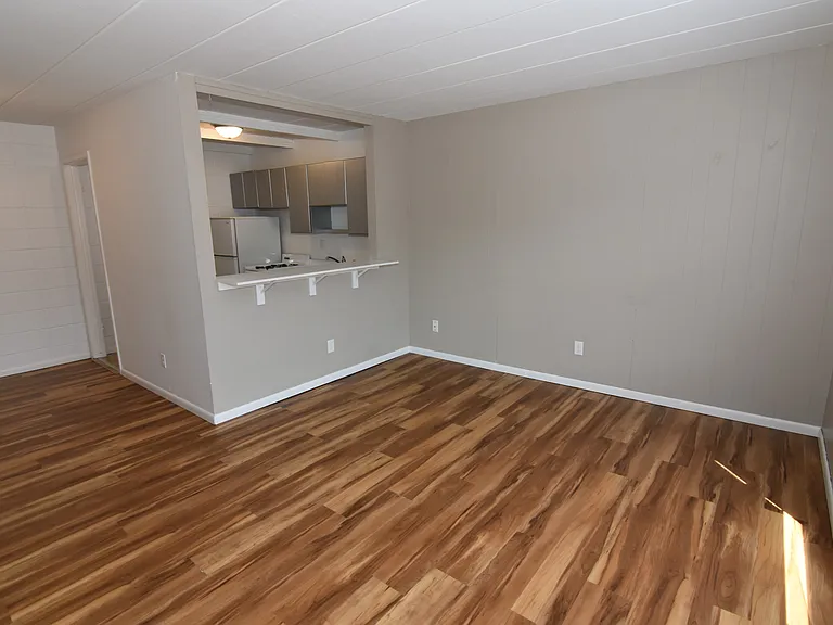 Blaisdell Avenue Apartments — Photo 8