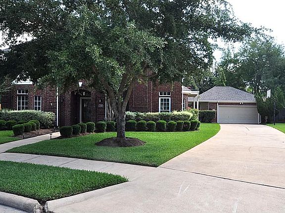 3rd image of 1103 Copperwood Ct