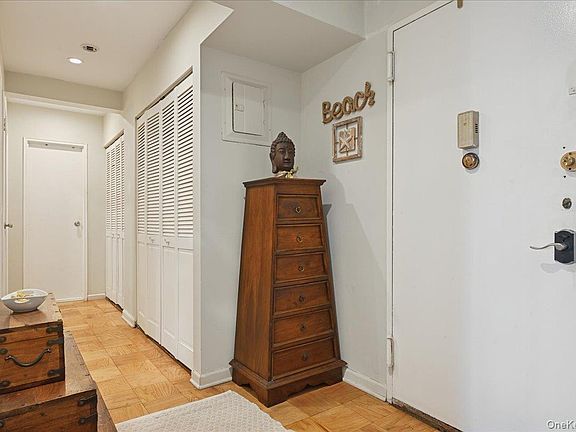 4th image of 700 Shore Road #4O